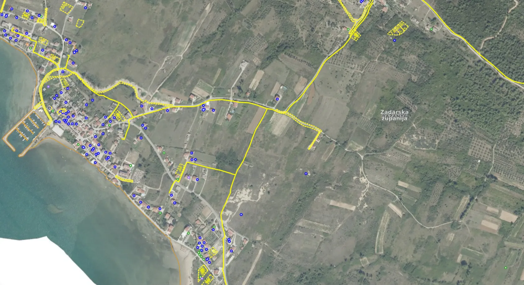 građevinsko zemljište na idealnoj lokaciji, 450m od mora - slika 3