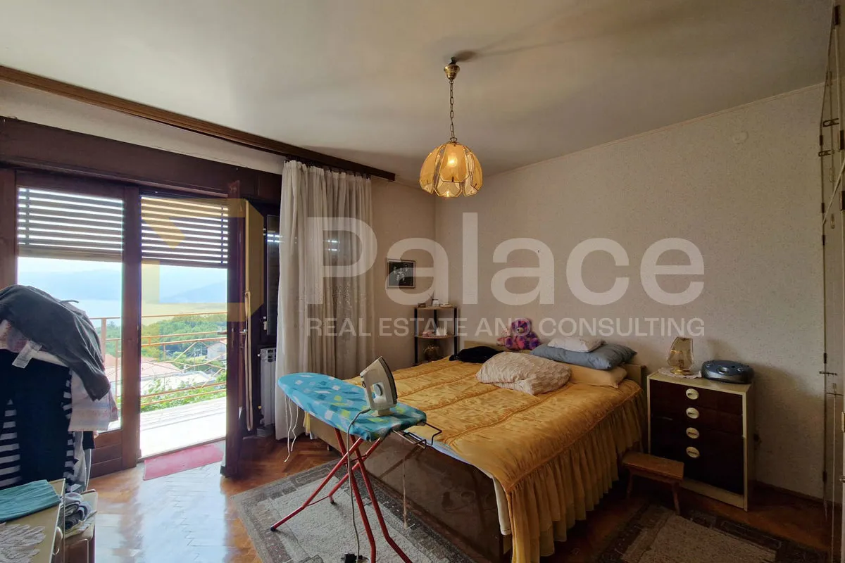 dvoetažni stan s pogledom na more i dodatnim stanom, kastav, 208,44m² - slika 18