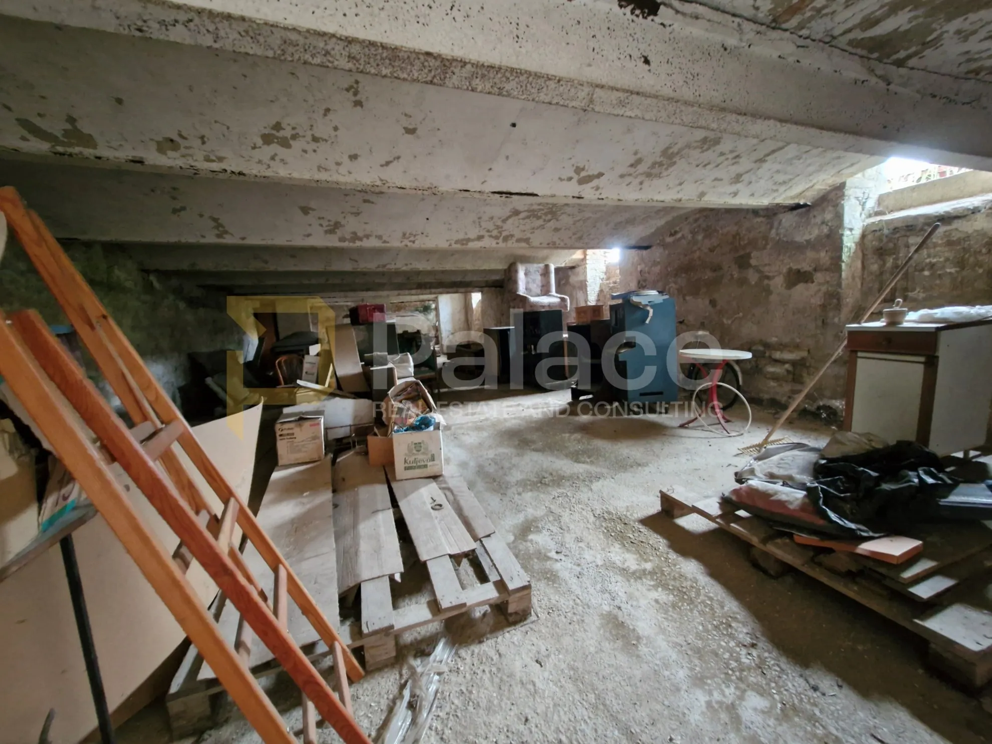 poslovna zgrada i dio hostela sa 13 soba, nova gradiška - slika 11