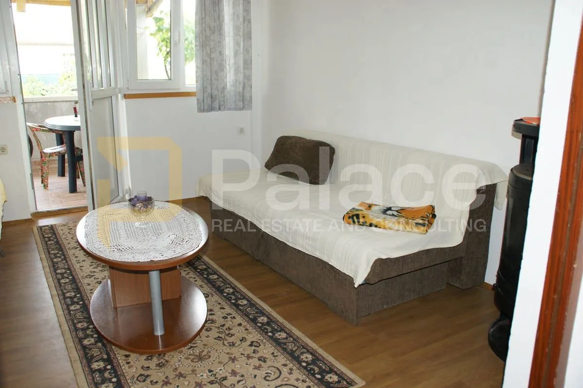 tkon : kuća s dva apartmana u samom centru 140 m2 - slika 12