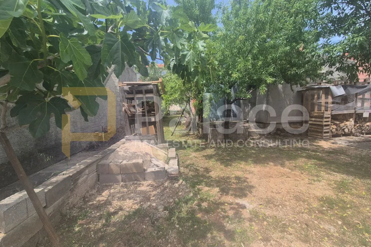 zadar : zemljište s malenom kućom - slika 3