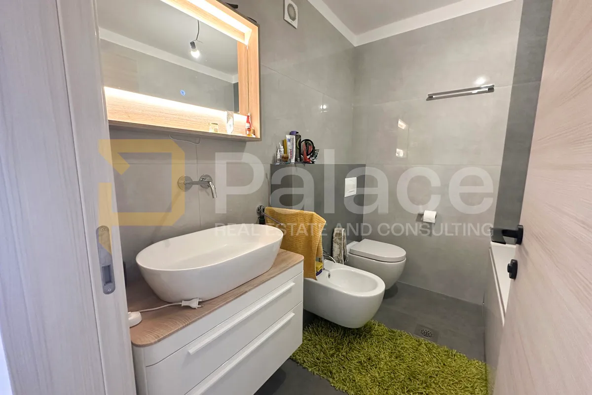 kuća s 2 stana i studio apartmanom, odlična prilika - šišan - slika 23