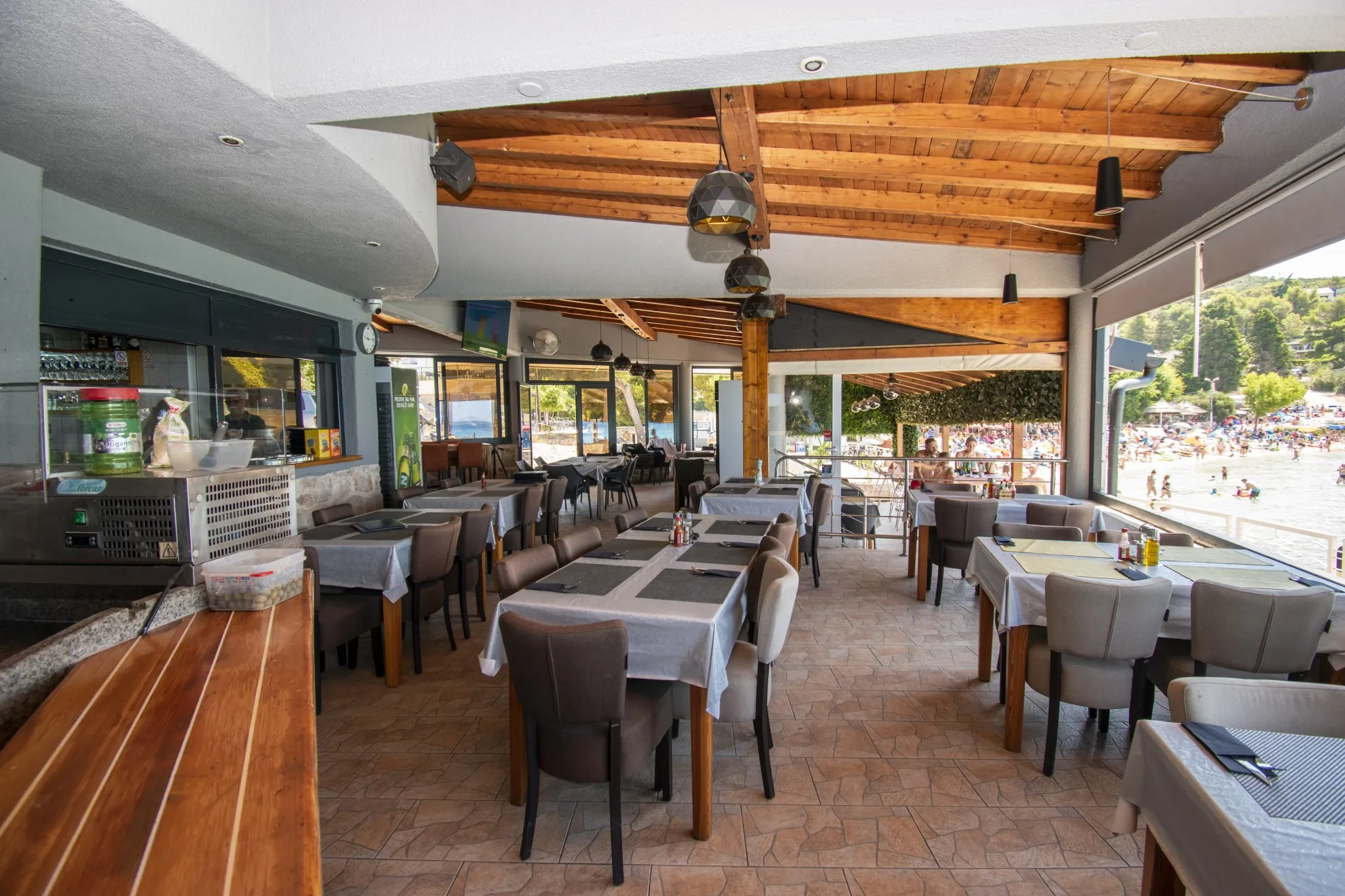 prilika u murteru: restoran na plaži s uhodanim poslovanjem - slika 6