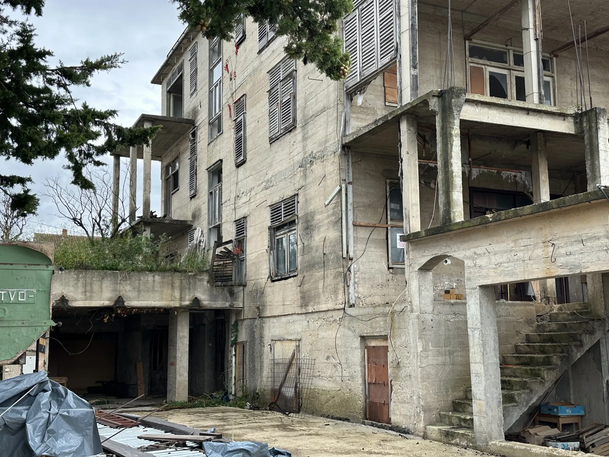 kuća na izvrsnoj lokaciji u zadru, 200m od mora 1046m2 - slika 2