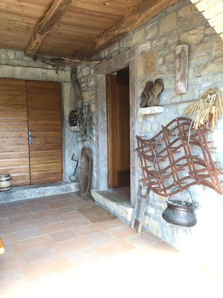 predivna rustikalna vila s bazenom u središtu istre, grdoselo - slika 6