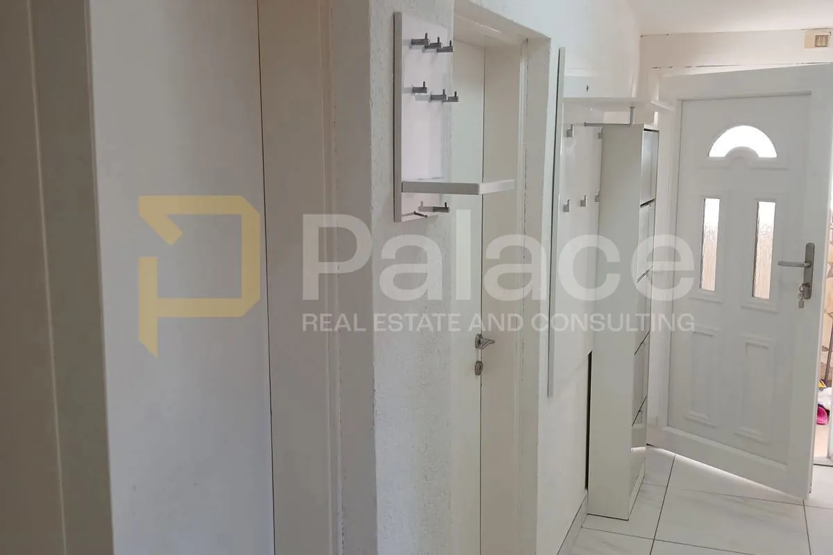 trosoban stan na prvom katu kuće, 66 m2 - stubalj, bilice - slika 10