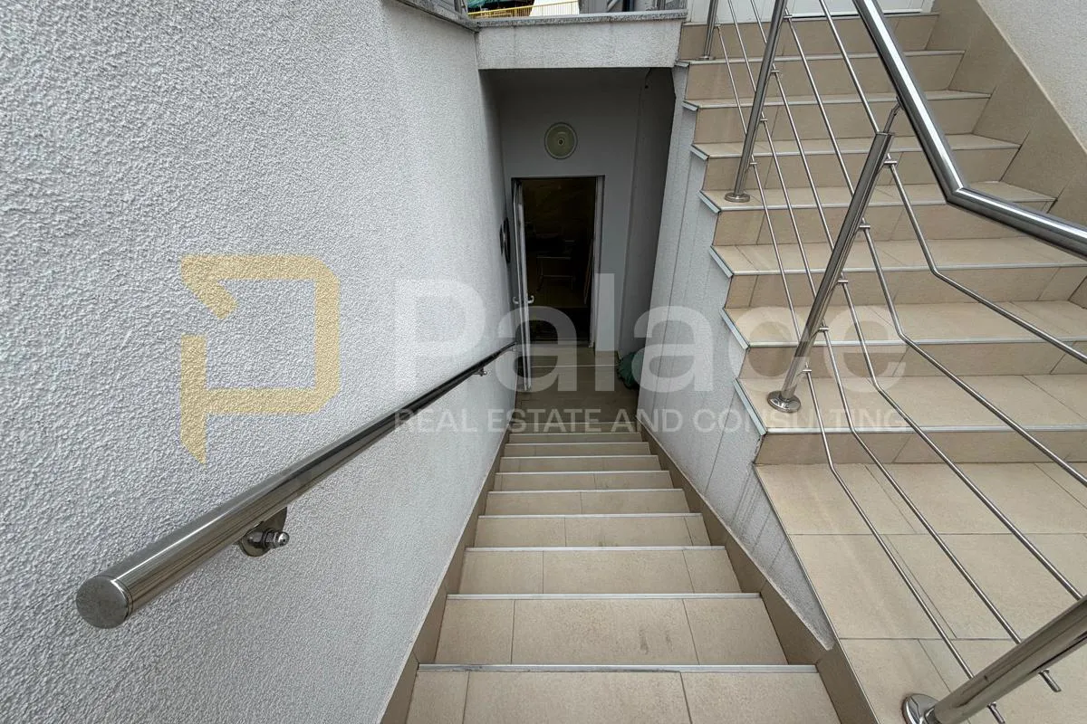 poslovni prostor 46 m2 na frekventnoj lokaciji - slika 13