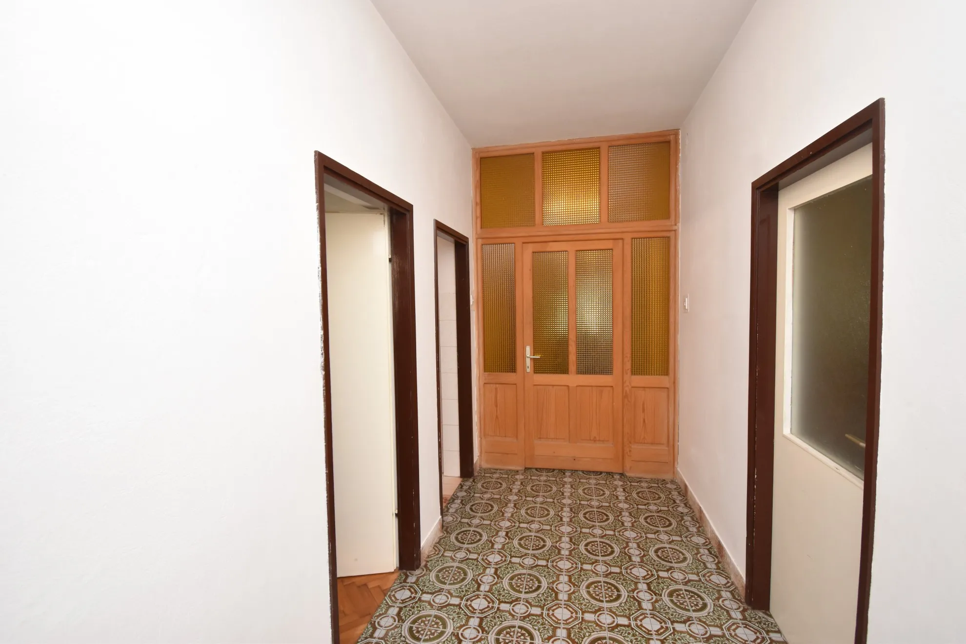 prilika: četverosoban stan u kući, šibenik-meterize, 193 m2 - slika 5