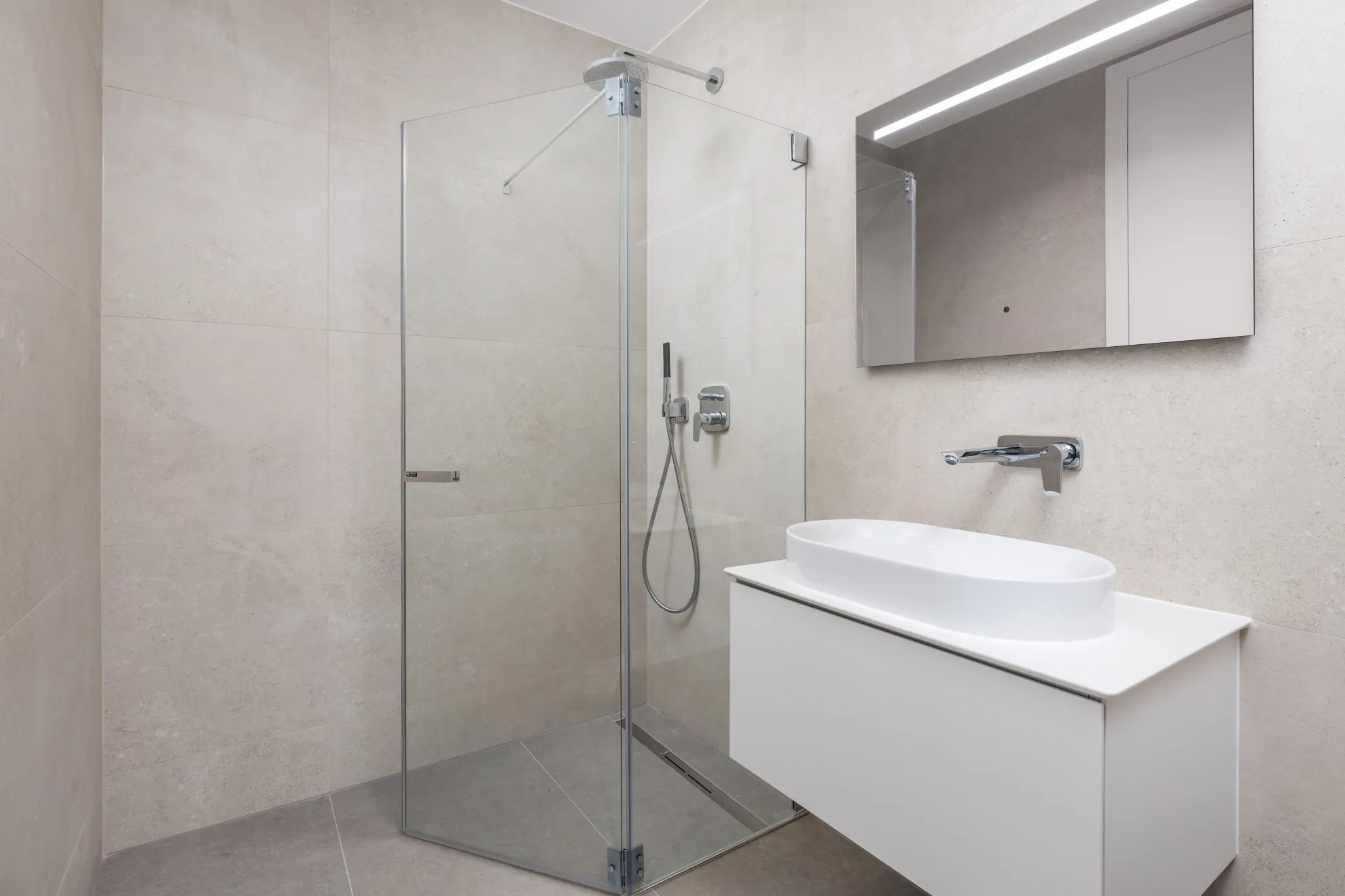 premium stan 92m2 u opatiji s pogledom na jadran, vrhunska lokacija - slika 11