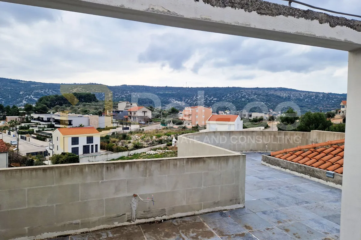 marina, kuća s velikim potencijalom, 579m2 - slika 4