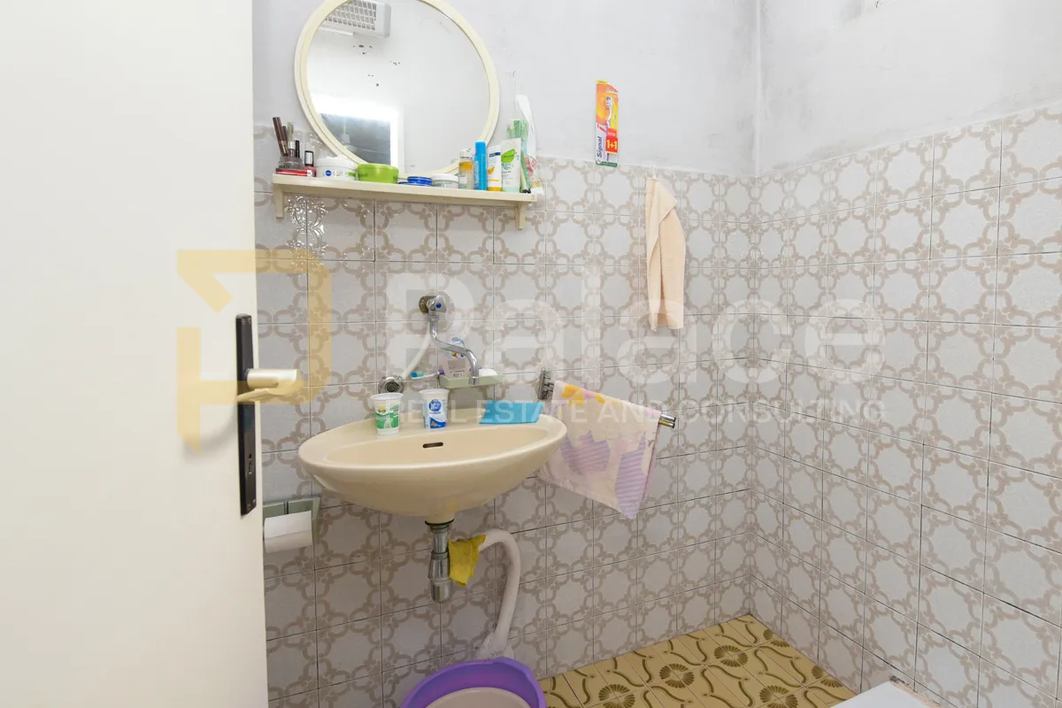 kuća s okućnicom i pogledom na more: brodarica, 572.00 m2 - slika 15