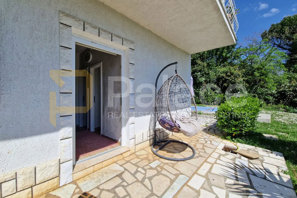 dva stana s bazenom, vrtom i parkirnim mjestima, ika - 89,10 m² - slika 16