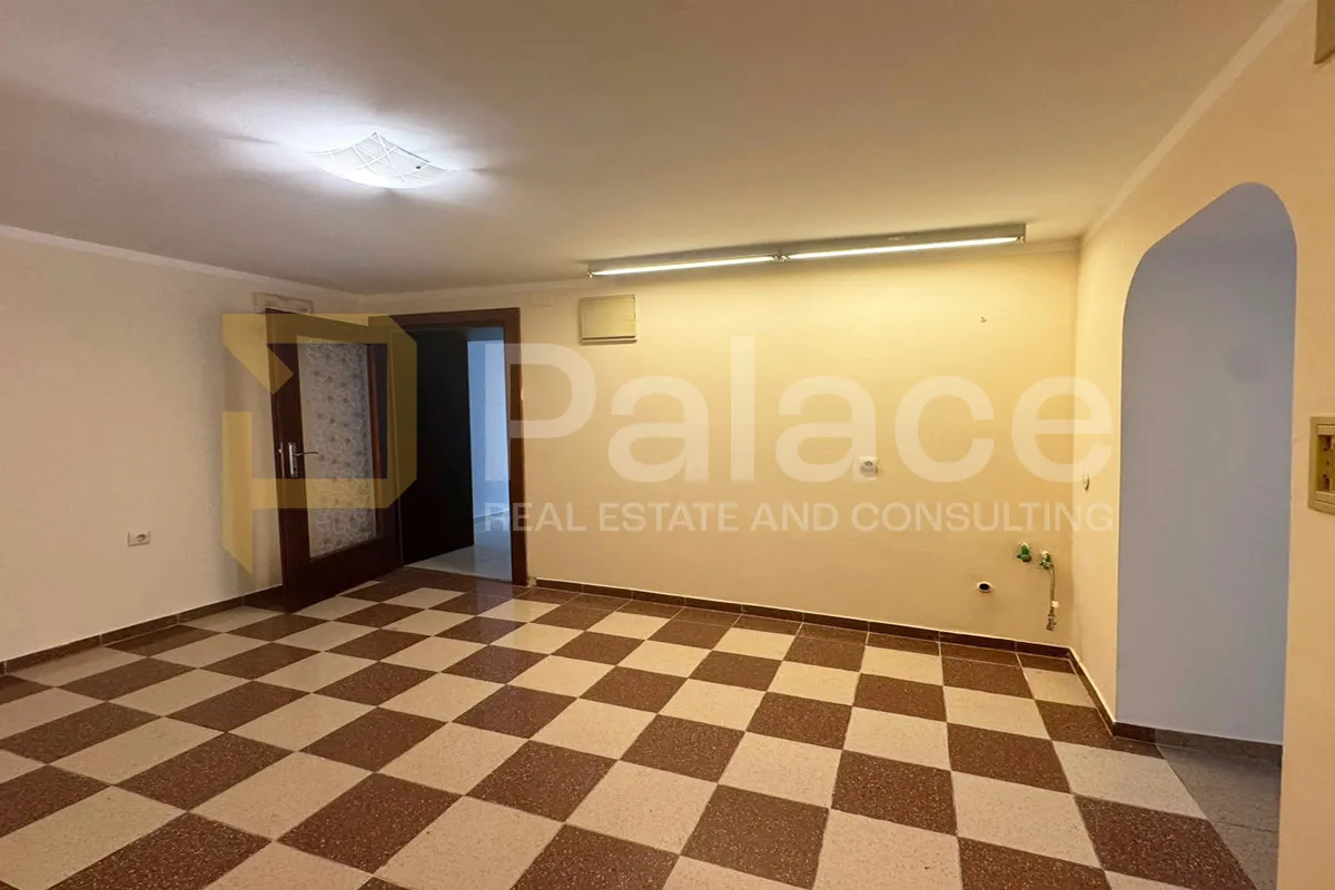 poslovni prostor 50m2 - šibenik - slika 8