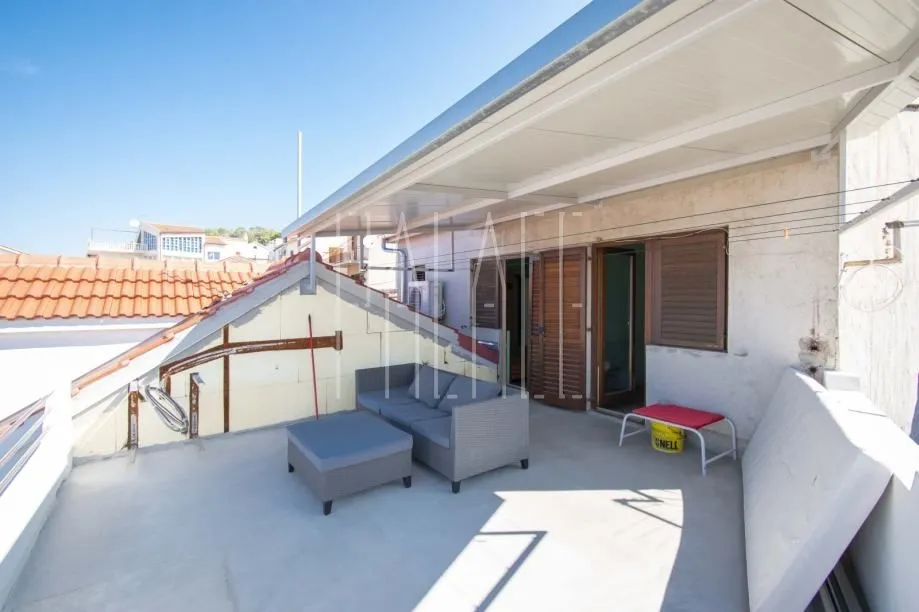dva dvoetažna stana: šibenik, 118.00 m2 - slika 10