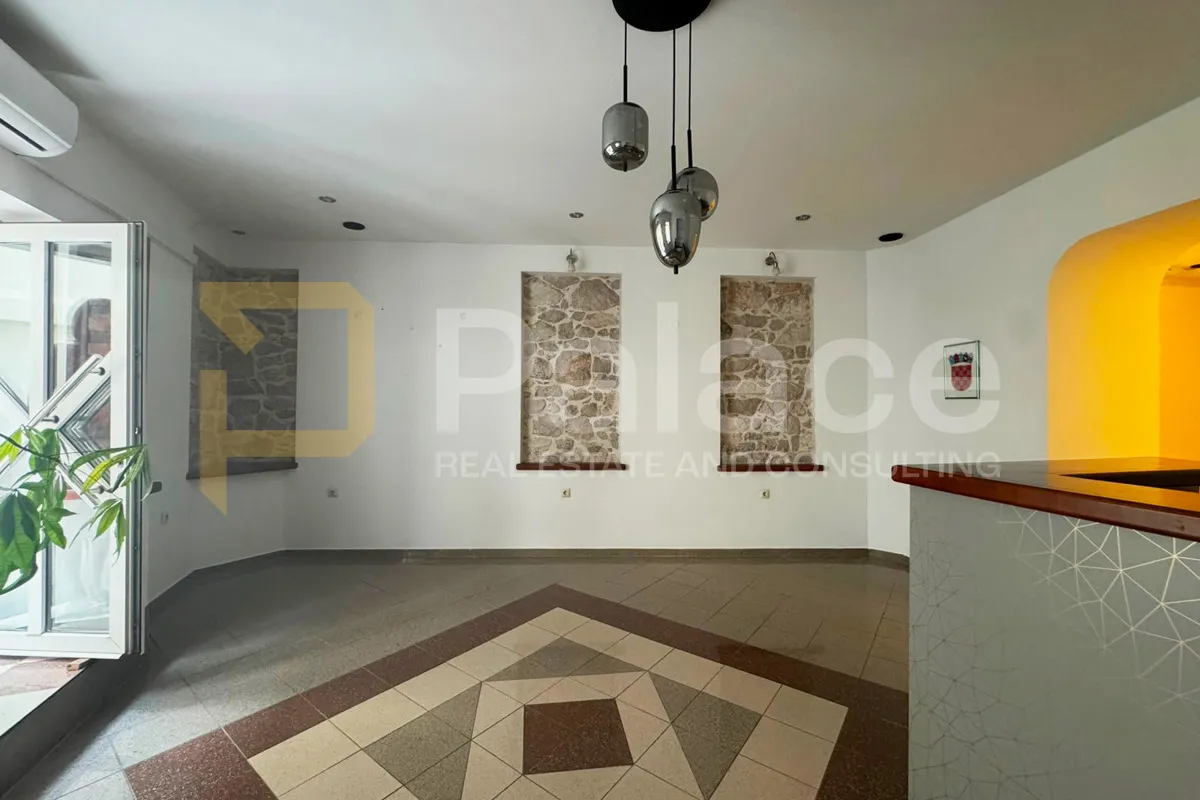 poslovni prostor 50m2 - šibenik - slika 5