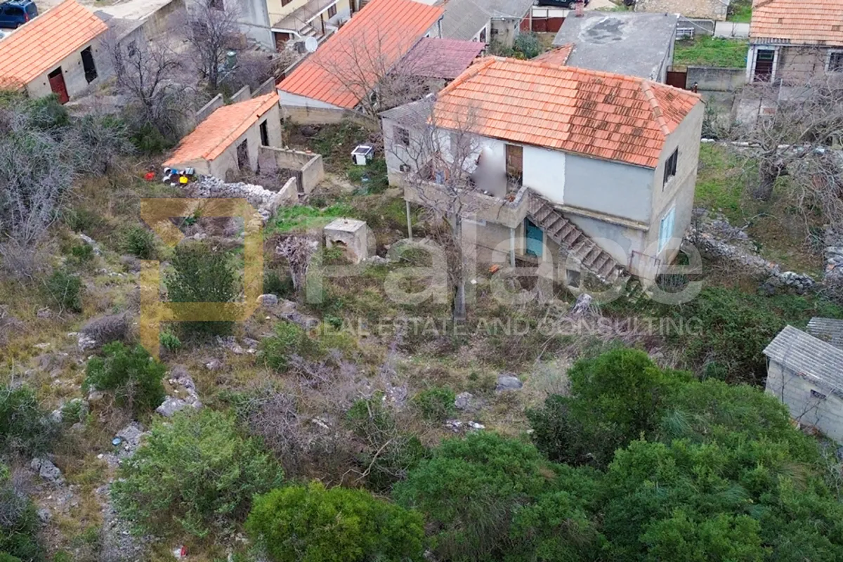 povoljno: kuća za renovaciju s okućnicom, pirovac-kašić 122 m2 - slika 15