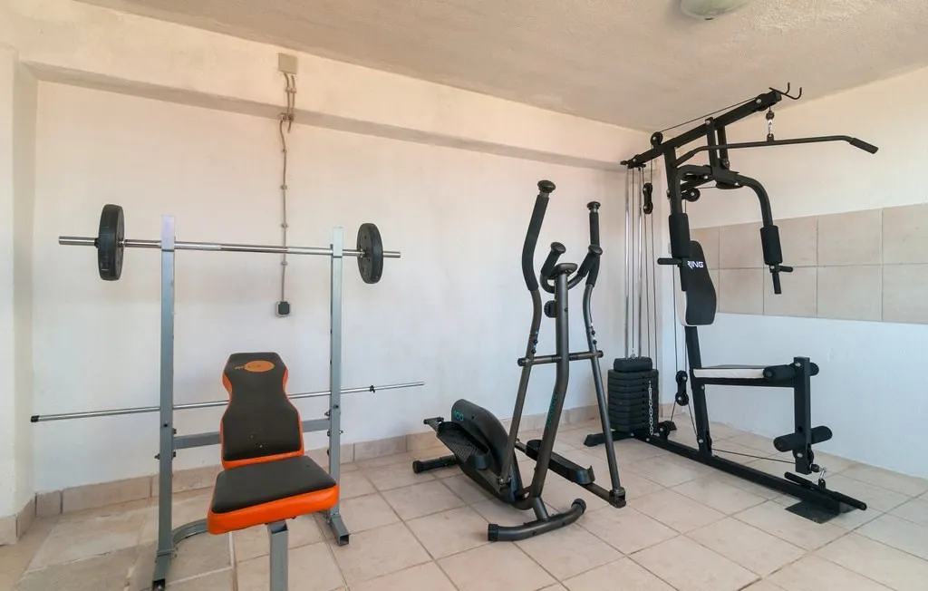 predivna kuća prvi red uz more, slatine, 230 m2 - slika 15