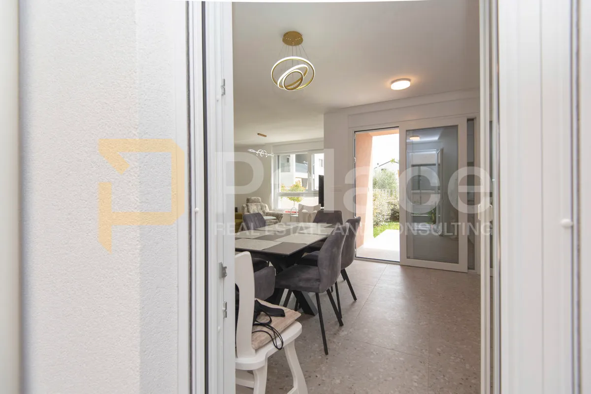 najam dvoetažnog stana 72m2 - brodarica - slika 8