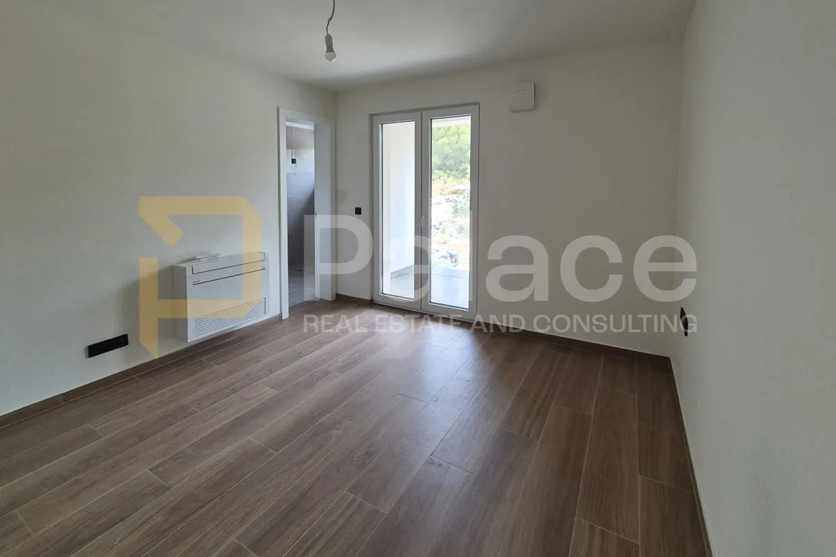 dvoetažni stan u novogradnji, 110m2 , jezera - slika 7