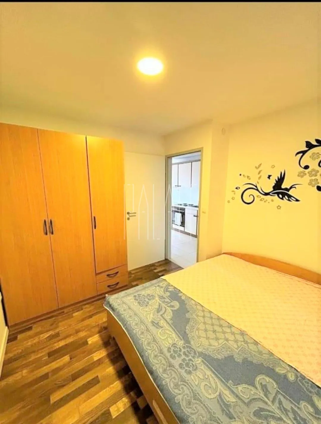 kuća s 2 apartmana i dvorištem: gornji karin, 75.00 m2 (prodaja) - slika 2