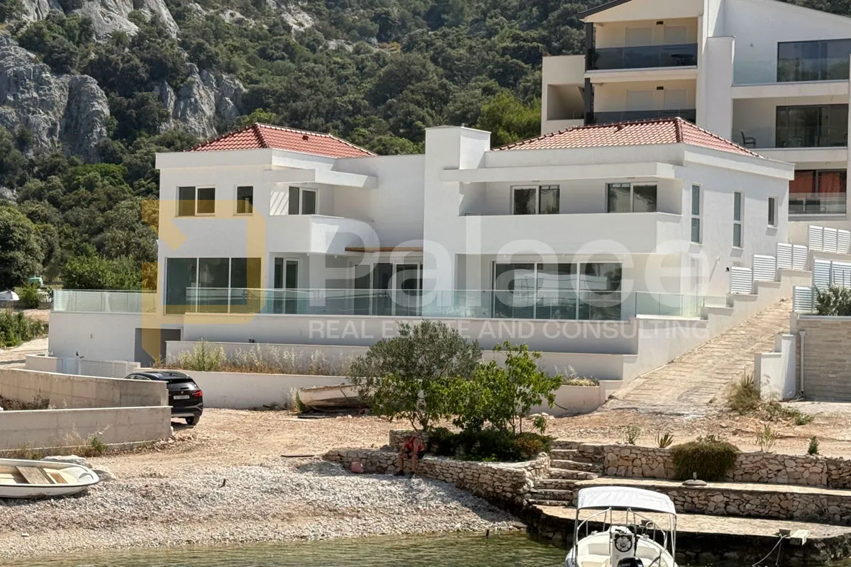moderna luksuzna vila, prvi red do mora - slika 5