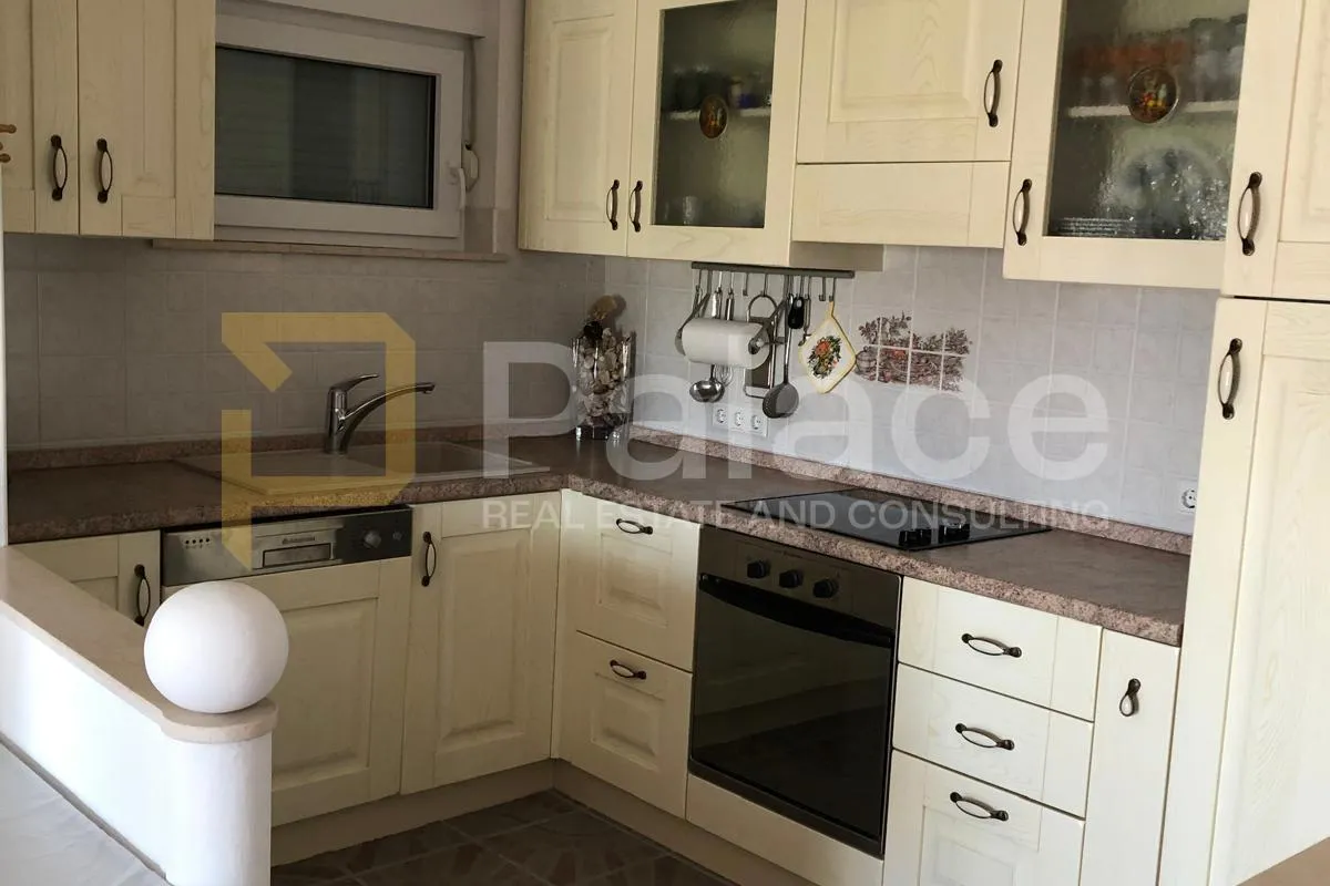 prodaje se predivna apartmanska kuća u ninu - slika 4