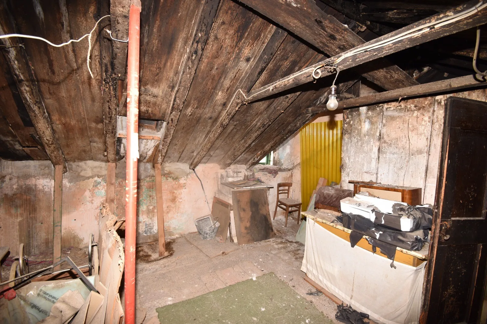 višestoljetna kamena kuća za renovaciju s dvorištem: šibenik, 145 m2 - slika 11