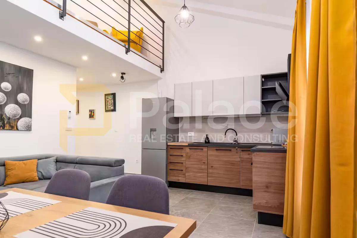 volosko – prekrasan 2s+db s terasom | najam 800 € + režije - slika 9