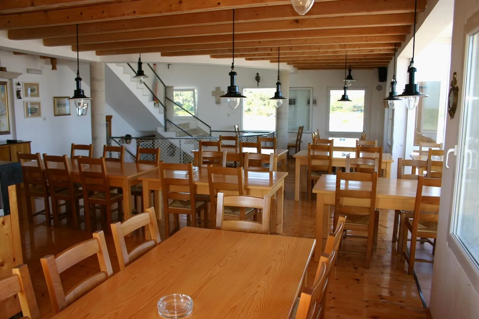 Kuća sa uhodanim restoranom prvi red do mora, Silba - Silba, Zadar