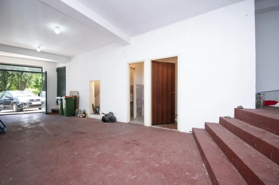 poslovni prostor u centru vodica, uslužna djelatnost, 86 m2 - slika 5