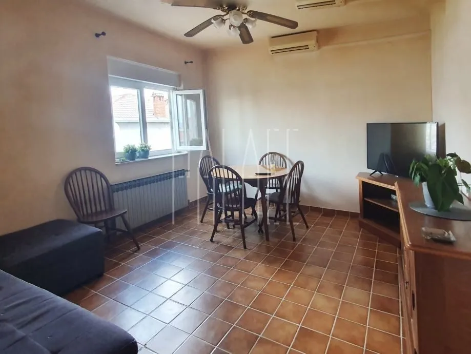 okrug gornji, katnica s vrtom i pogledom na more, 319m2 - slika 3