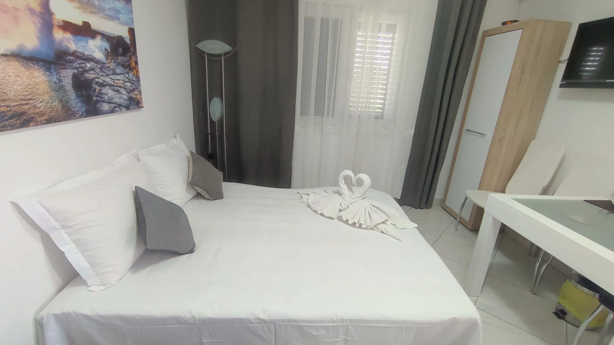 apartmanska kuća s bazenom, primošten, 295 m2 - slika 7