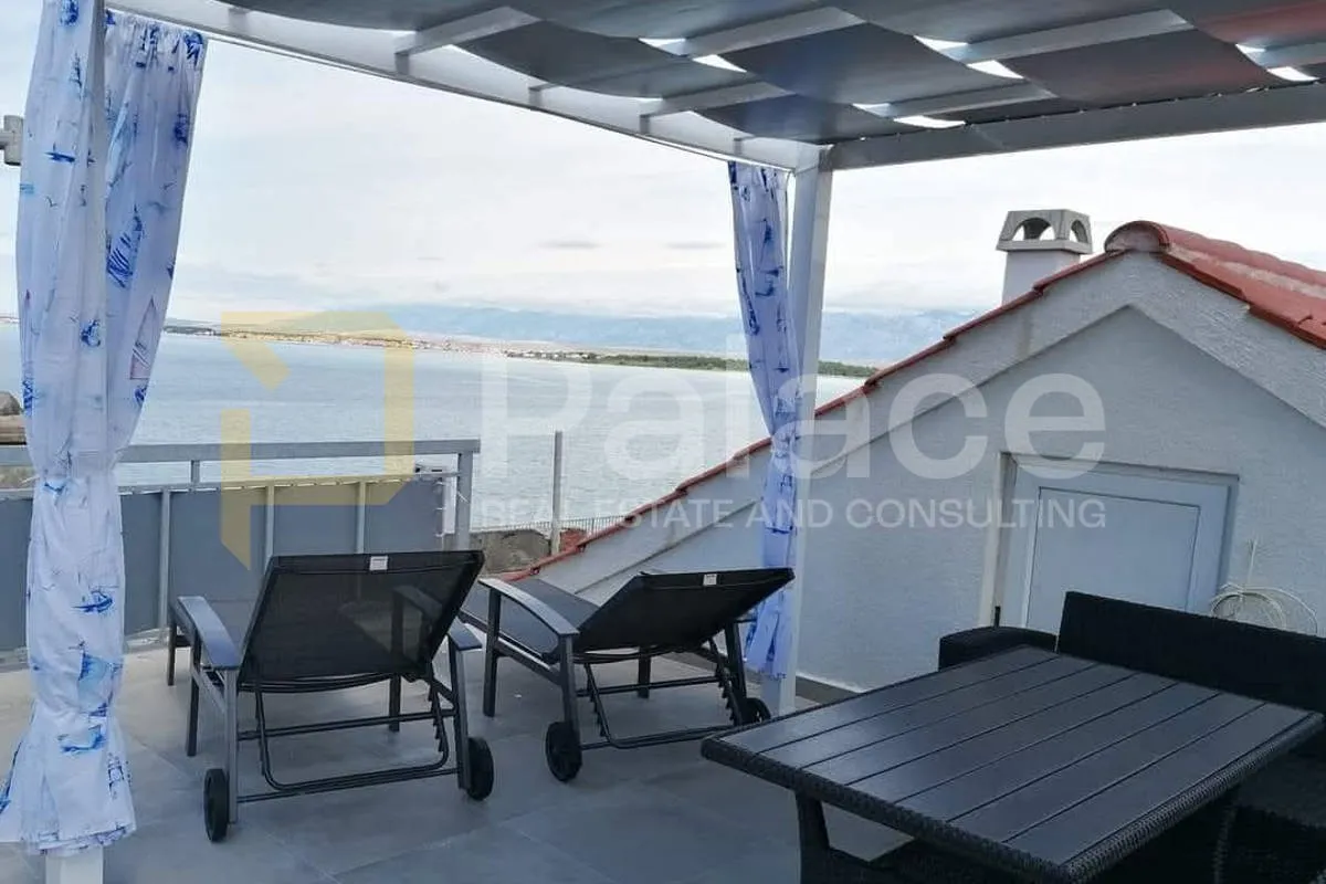kamenita kuća s panoramskom terasom, dva apartmana – privlaka - slika 6