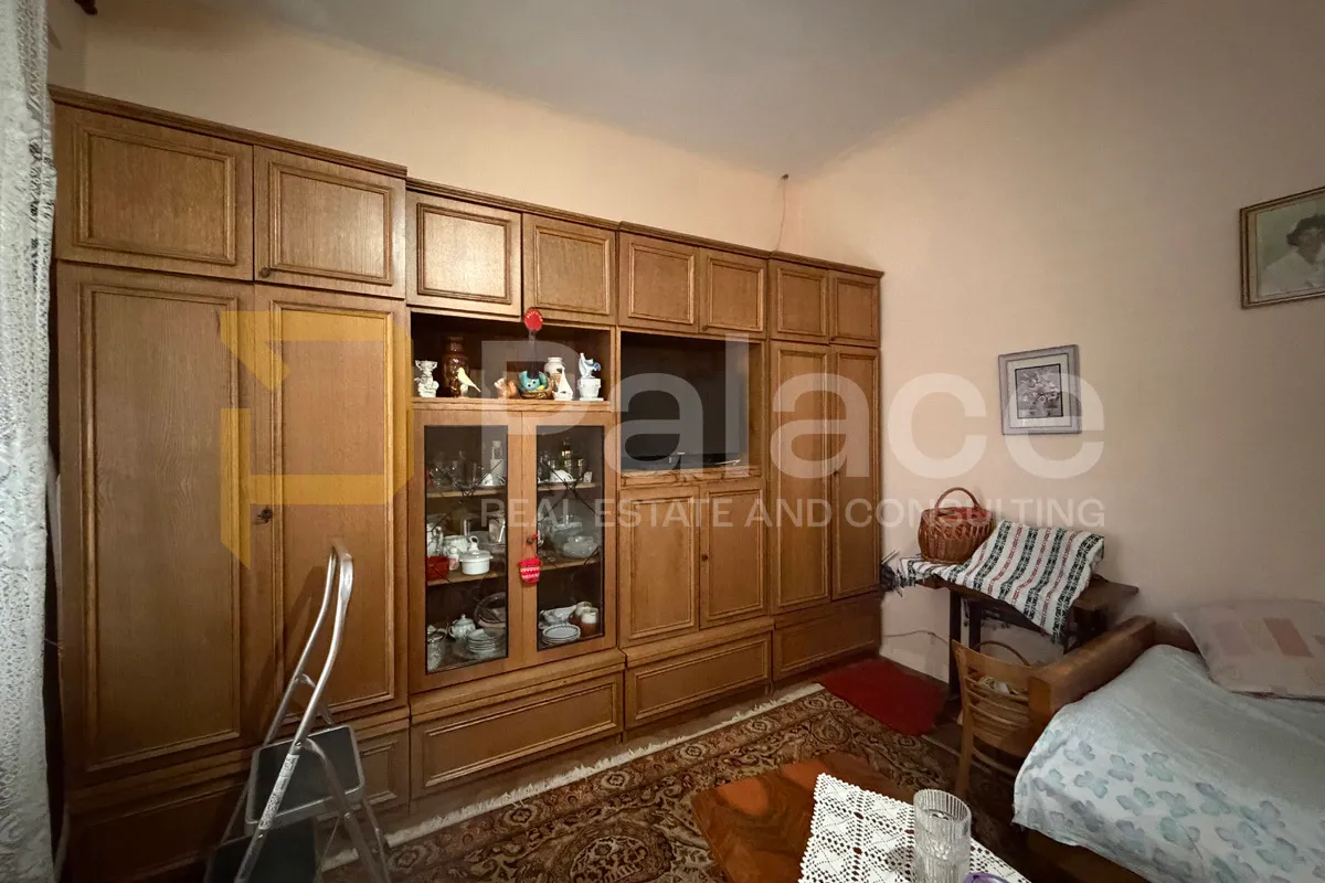 dvosoban stan u samom centru šibenika - slika 13