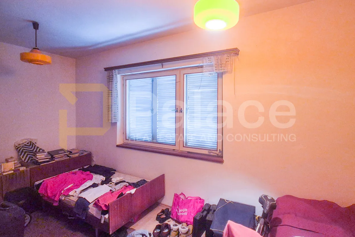 samostojeća prizemnica s potkrovljem i vrtom, brodarica 159 m2 - slika 6
