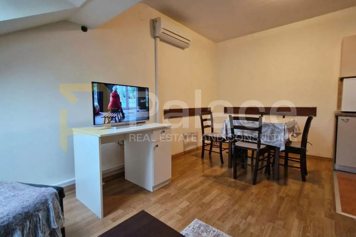 izvrsna prilika! kuća s tri stana, svaki s posebnim ulazom - slika 2