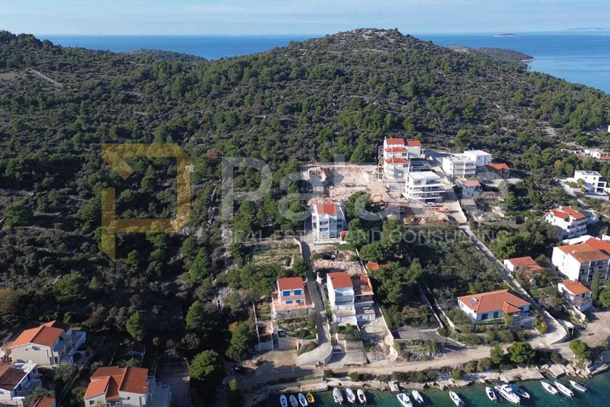 lijepo građevinsko zemljište prvi red do mora, 988 m2 - rogoznica - slika 4