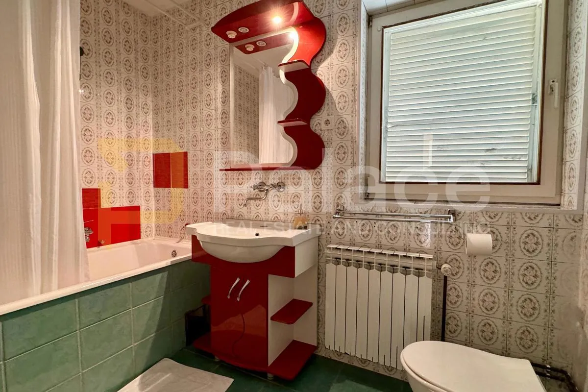 centar vukovara – kuća 450 m² s uhodanim dnevnim najmom - slika 14