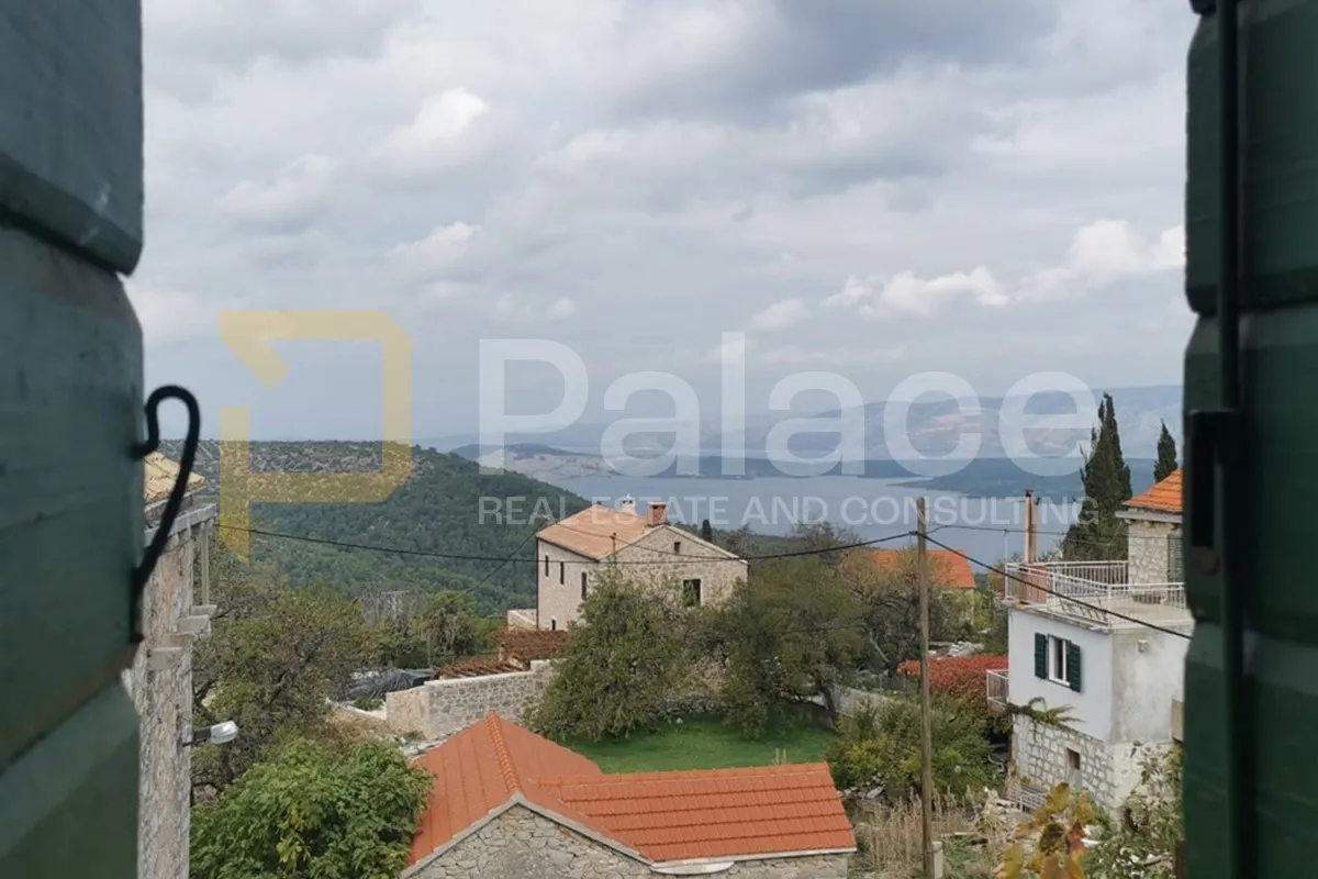 predivna starinska kamena kuća - za renovaciju, selca kod starog grada - slika 2