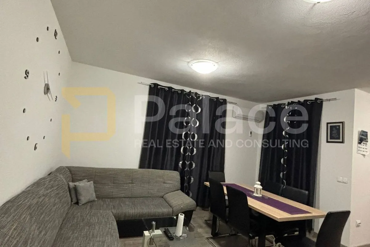 stan u novogradnji s predivnim pogledom na more 65m2 - slika 11