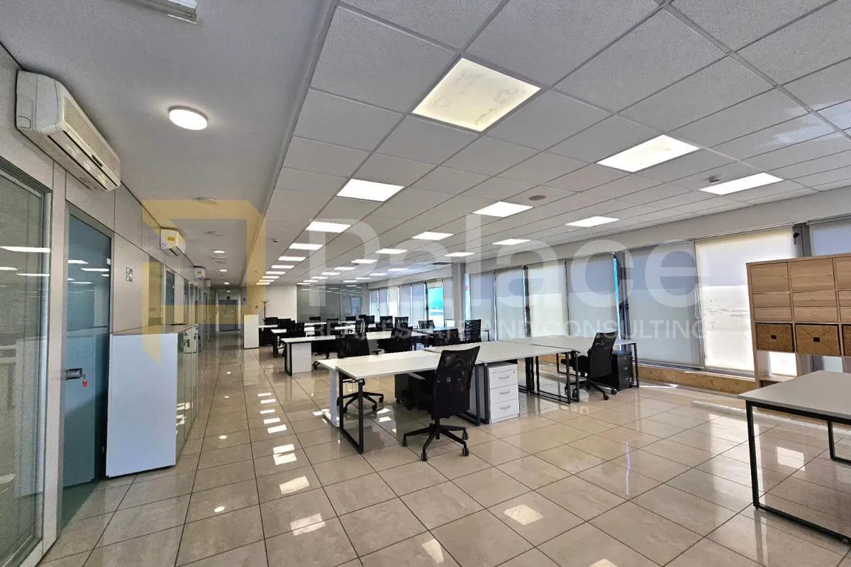 uredski poslovni prostor 364m2, split - slika 8