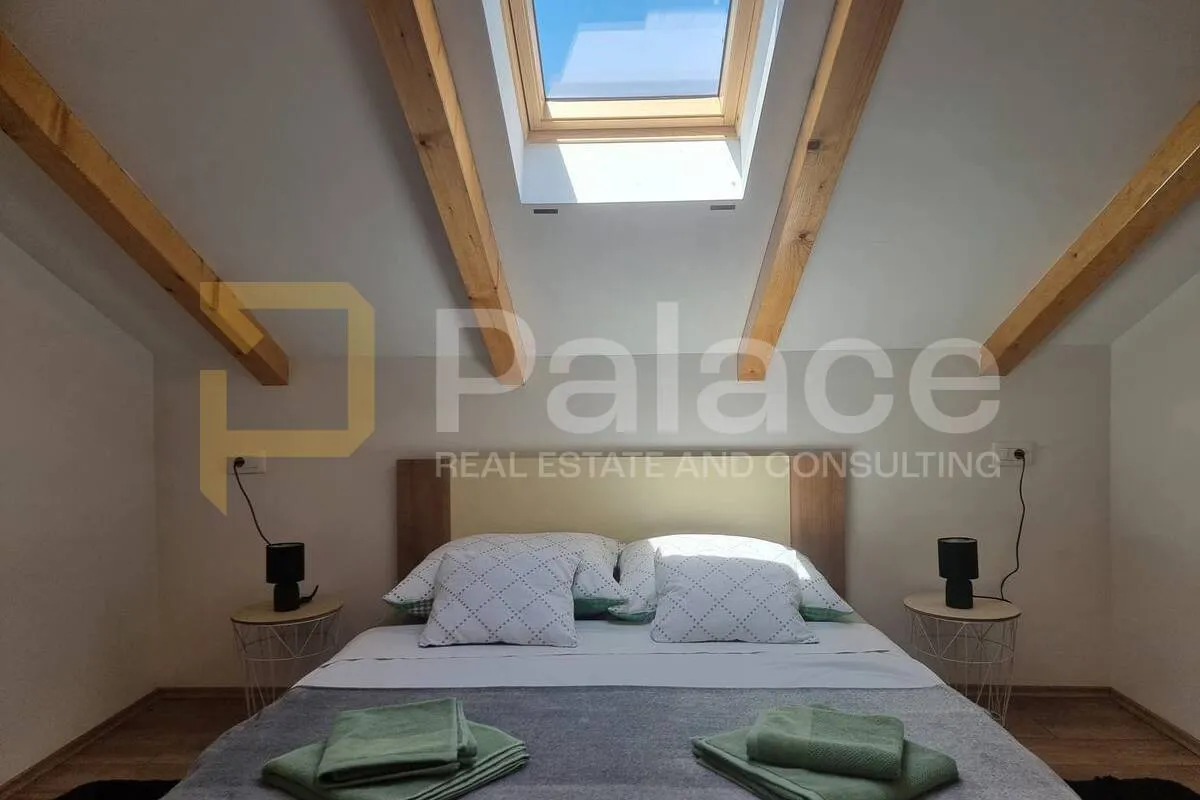 volosko – prekrasan 2s+db s terasom | najam 800 € + režije - slika 18