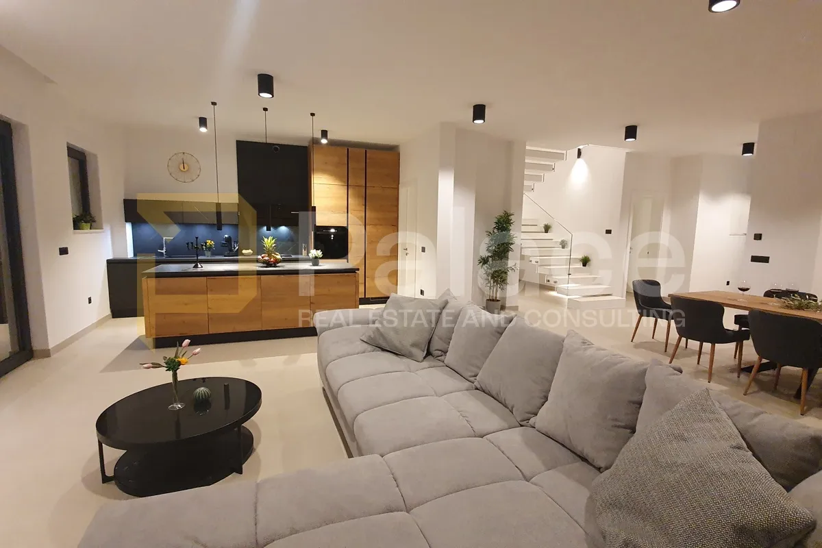 novalja : luksuzna vila 310 m2 s bazenom - slika 9