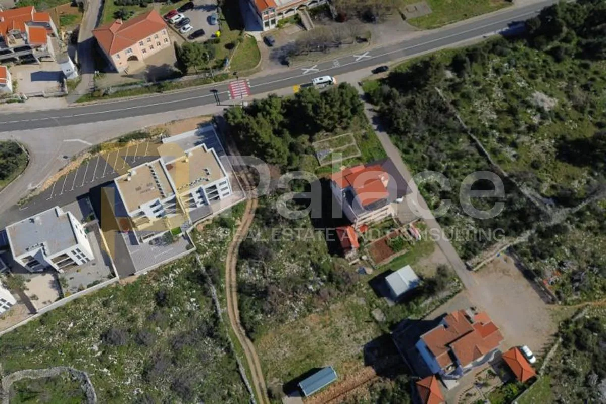 prilika: građevinsko zemljište 250 m od mora, šibenik - grebaštica - slika 4