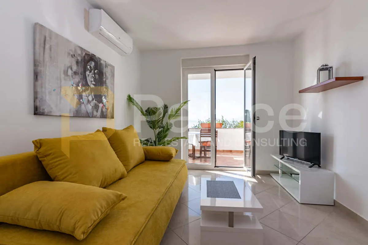 Najam! Udoban stan s pogledom na more u Kostreni, 55 m² - Plešići, Kostrena