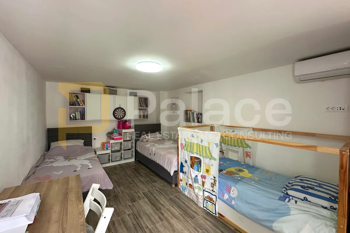 moderno uređen dvosoban stan na obali, 119 m2 - tisno - slika 11