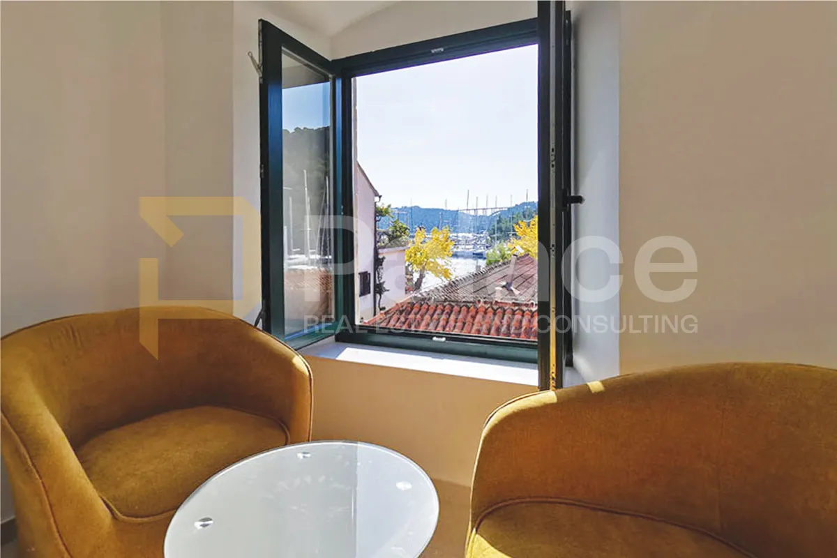 novouređeni i opremljeni hotel u skradinu 812 m2 - slika 8