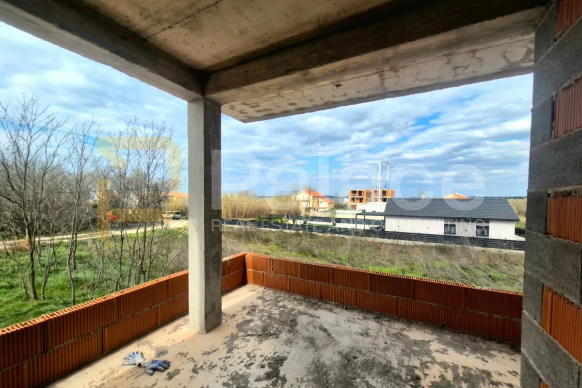 privlaka : stan u novogradnji na prvom katu 63 m2 - slika 3