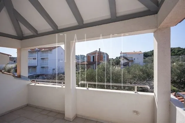 luksuzna vila: murter, katnica, 398 m2+1240m2 - slika 19