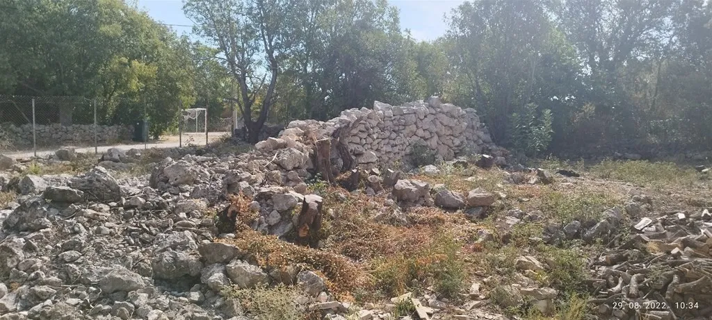 građevinsko zemljište 1100m2, pridraga - slika 4